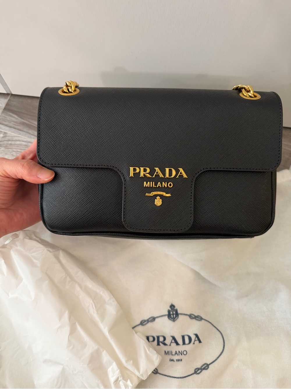 BNWOT Authentic Prada Pattina - Black Saffiano Leather Shoulder Bag - Picture 7 of 9